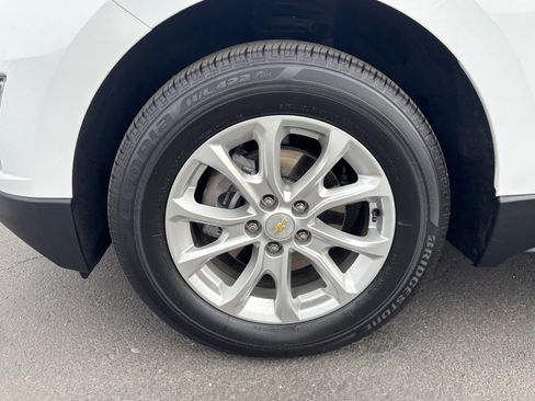 Used 2020 Chevrolet Equinox LT image 11