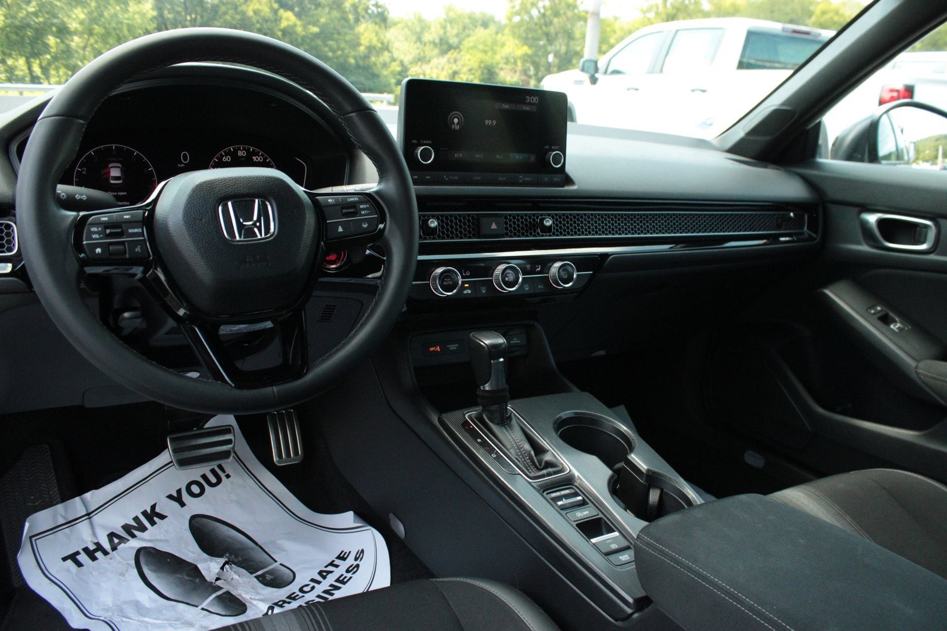 Used 2023 Honda Civic Sport image 19