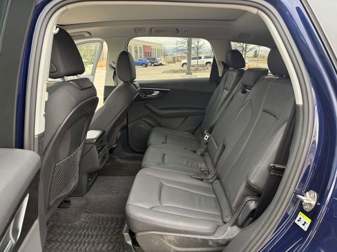 Used 2022 Audi Q7 3.0T Premium image 13