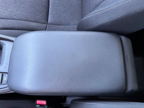 Used 2024 Honda Accord EX image 31
