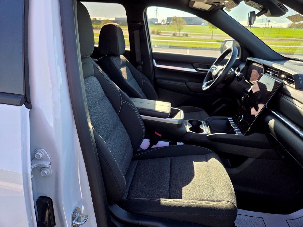 Used 2026 GMC Terrain Elevation AWD/4WD image 30