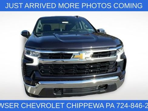 Used 2023 Chevrolet Silverado 1500 LT image 3