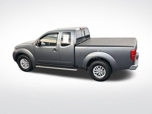 Used 2018 Nissan Frontier SV RWD image 28