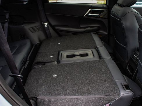 New 2026 Mitsubishi Outlander SE AWD/4WD image 38
