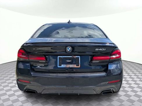 Used 2023 BMW 540i w/ M Sport Package RWD image 5