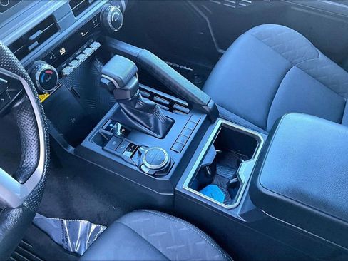 Used 2024 Toyota Tacoma SR5 image 15