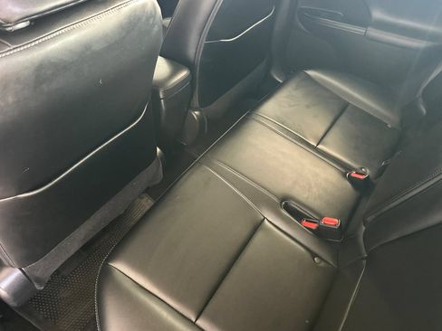 Used 2017 Lexus CT 200h FWD image 9