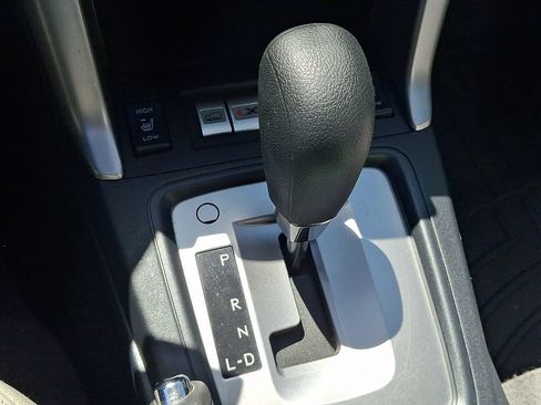 Used 2018 Subaru Forester 2.5i Premium AWD/4WD image 15
