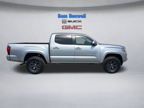 Used 2023 Toyota Tacoma SR5 w/ Technology Package AWD/4WD image 9