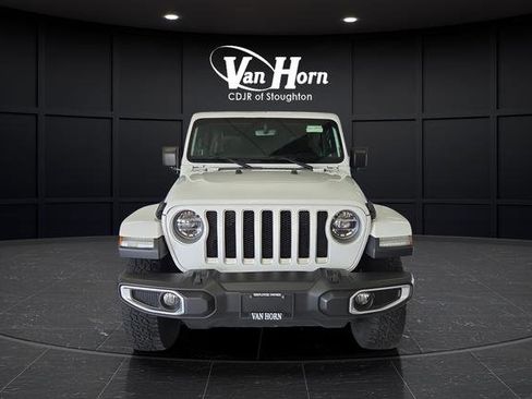 Used 2020 Jeep Wrangler Unlimited Sahara AWD/4WD image 2