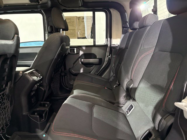 Used 2020 Jeep Gladiator Rubicon AWD/4WD image 12