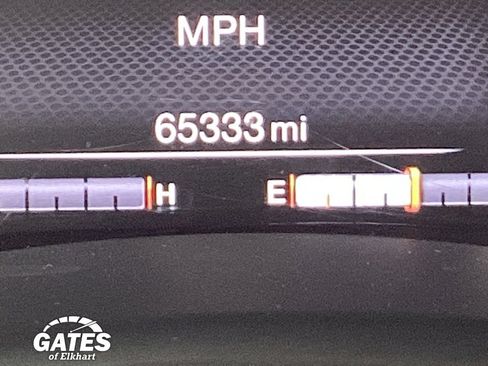 Used 2023 Jeep Renegade Latitude AWD/4WD image 4