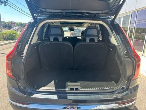 Certified 2025 Volvo XC90 B6 Plus AWD/4WD image 11