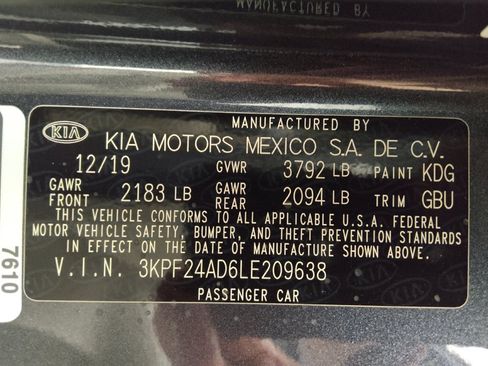 Used 2020 Kia Forte LXS FWD image 33