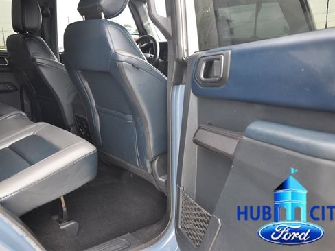 Used 2024 Ford Bronco Outer Banks AWD/4WD image 15