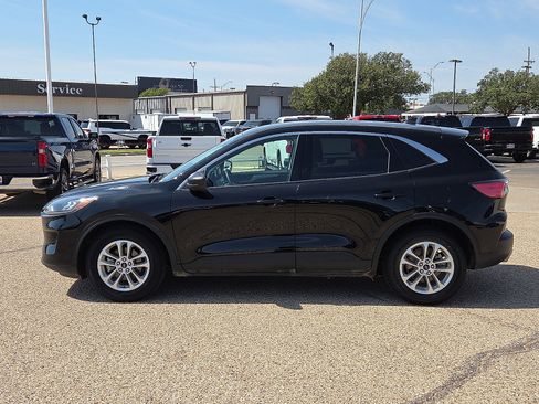 Used 2022 Ford Escape SE w/ Convenience Package image 2