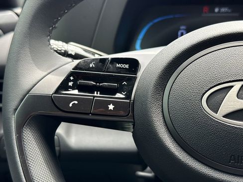 New 2026 Hyundai Elantra SEL Sport Premium FWD image 28