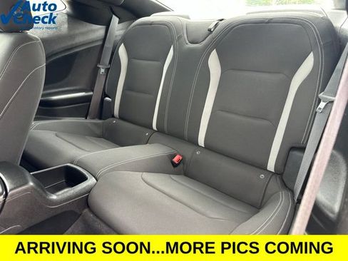 Used 2023 Chevrolet Camaro LT RWD image 28