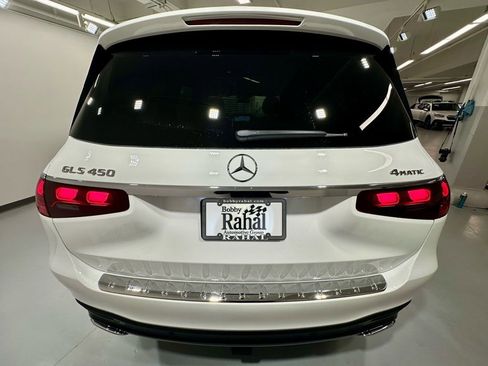 New 2026 Mercedes-Benz GLS 450 4MATIC image 2
