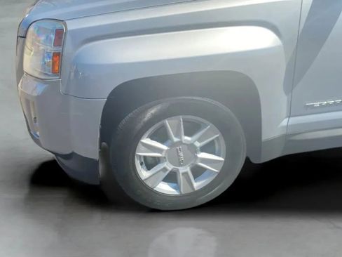 Used 2013 GMC Terrain SLE w/ LPO, Chrome Package FWD image 38
