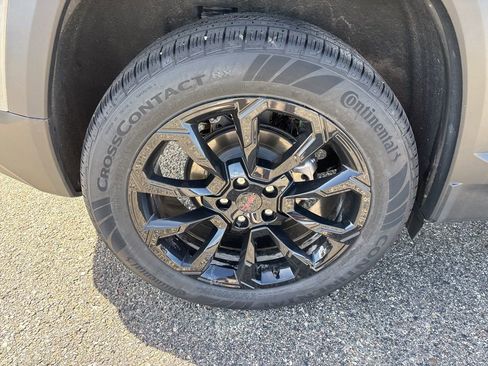 Used 2026 GMC Terrain Elevation w/ Elevation Premium Package AWD/4WD image 15