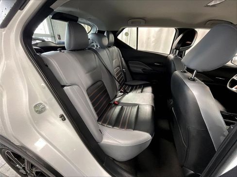 Used 2023 Nissan Kicks SR w/ SR Premium Package FWD image 16