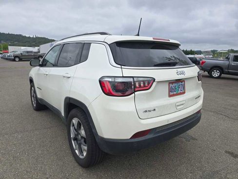 Used 2021 Jeep Compass Limited AWD/4WD image 2