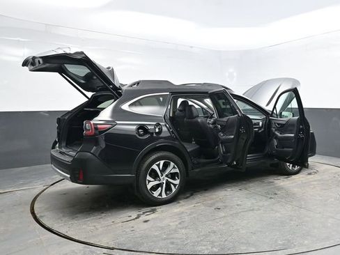 Used 2021 Subaru Outback Limited image 38