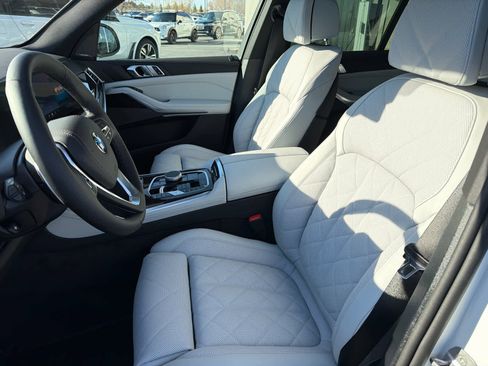 New 2026 BMW X5 xDrive40i AWD/4WD image 23