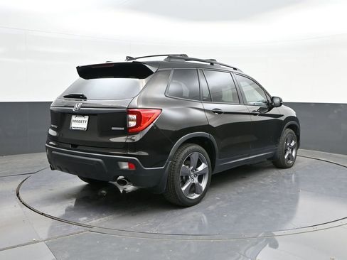 Used 2021 Honda Passport Touring image 11