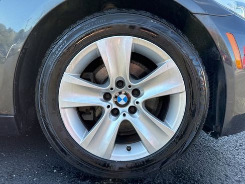 Used 2013 BMW 528i xDrive Sedan image 18