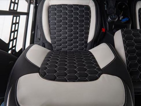 Used 2025 Ford Bronco Pickup image 48