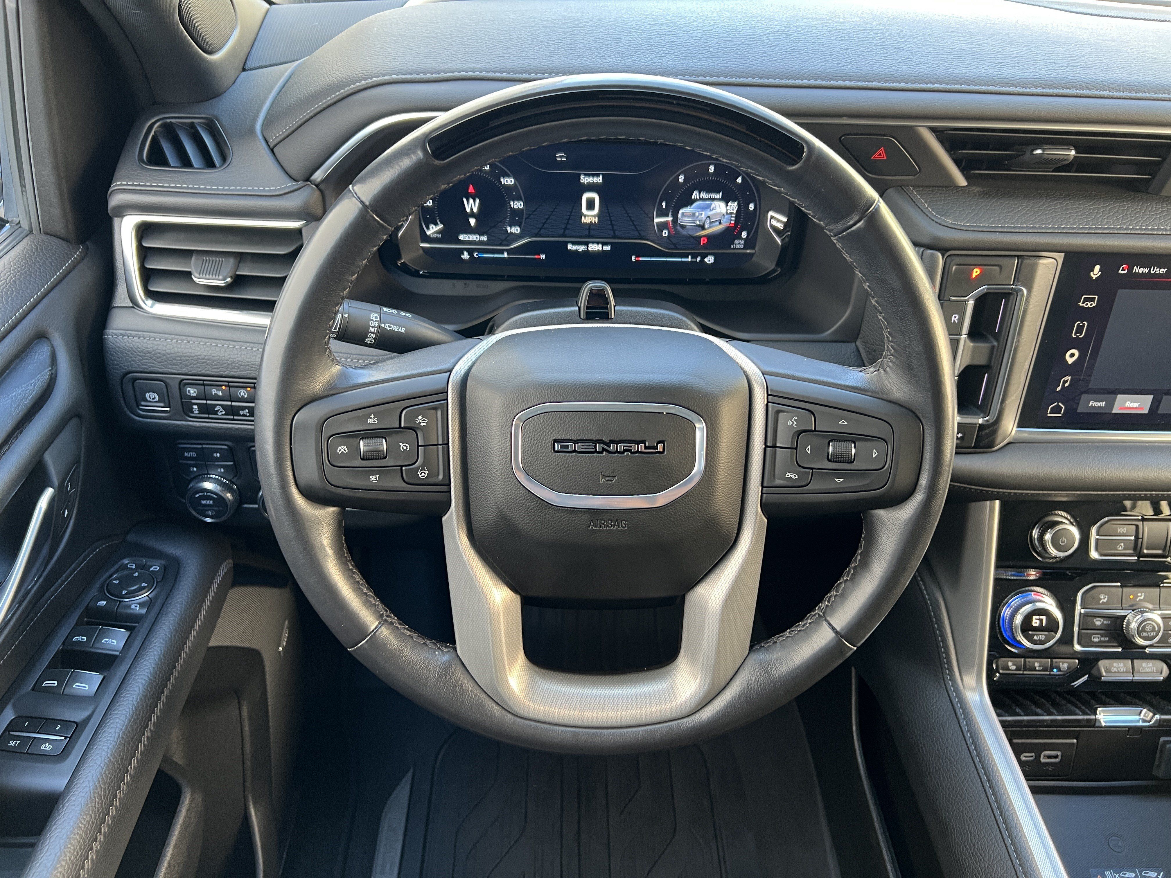 Used 2024 GMC Yukon Denali w/ Denali Reserve Package AWD/4WD image 31