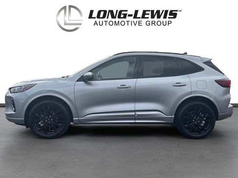 Used 2023 Ford Escape ST-Line Elite image 2