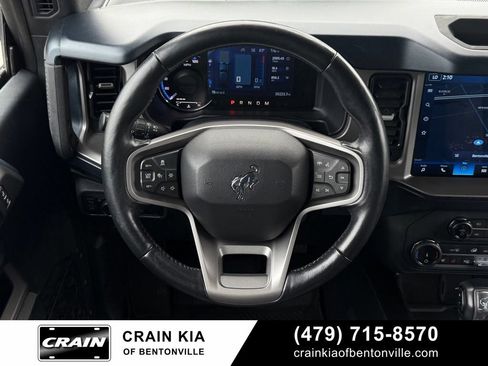 Used 2022 Ford Bronco Outer Banks AWD/4WD image 12