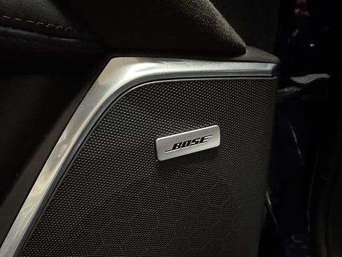 Used 2019 Cadillac Escalade Platinum image 14