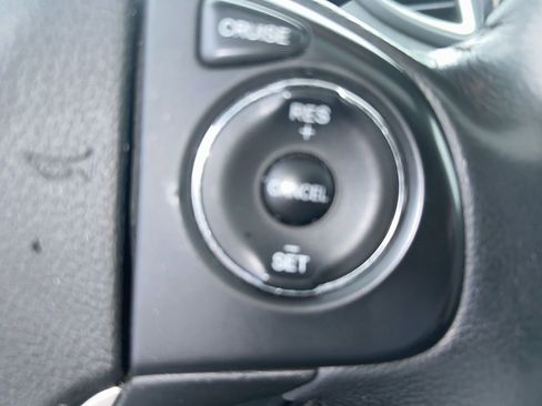 Used 2015 Honda CR-V EX-L image 9