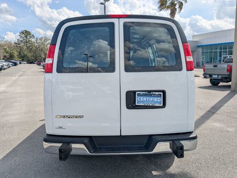 Certified 2024 Chevrolet Express 2500 w/ Driver Convenience Package image 4