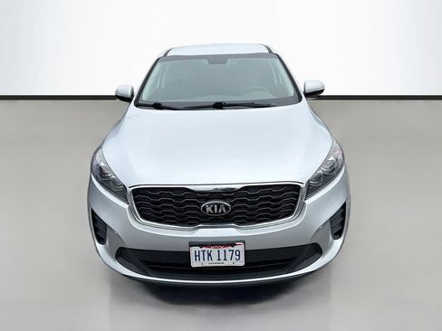 Used 2019 Kia Sorento AWD image 2