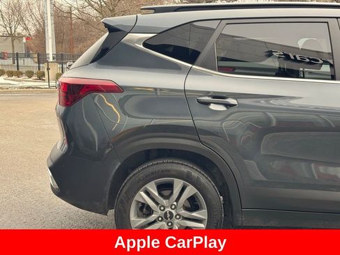 Used 2022 Kia Seltos S image 13