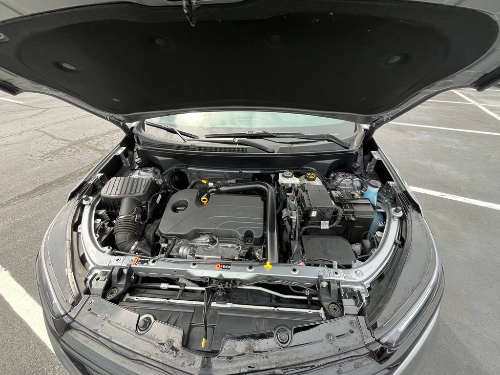 Used 2024 Chevrolet Equinox RS FWD image 13