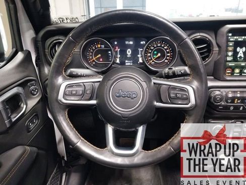 Used 2022 Jeep Wrangler Unlimited Sahara image 12