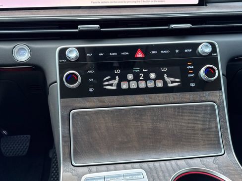 New 2026 Genesis GV80 2.5T Select image 9