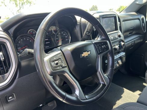 Used 2021 Chevrolet Silverado 1500 LT RWD image 34