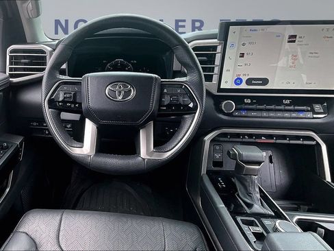 Used 2024 Toyota Tundra Limited w/ Power Package AWD/4WD image 9