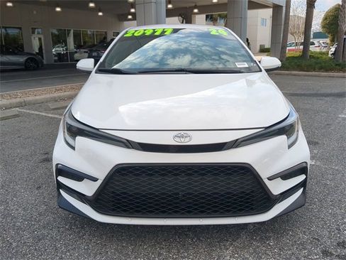 Certified 2024 Toyota Corolla SE image 9