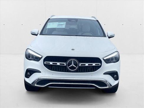 New 2025 Mercedes-Benz GLA 250 image 6