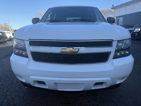 Used 2012 Chevrolet Tahoe 4WD image 2