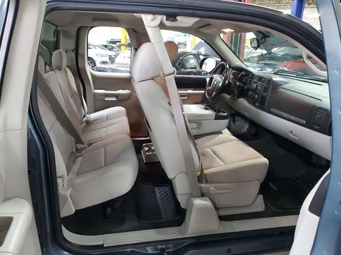 Used 2011 Chevrolet Silverado 1500 LT image 19