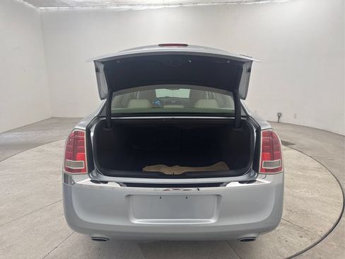 Used 2013 Chrysler 300 RWD image 24